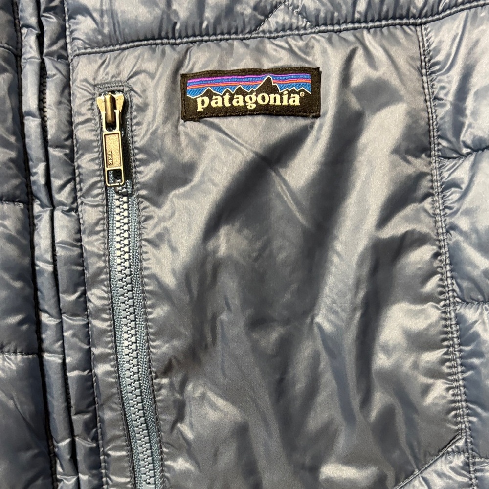 Patagonia Navy Insulated Jacket - Picture 3 of 7